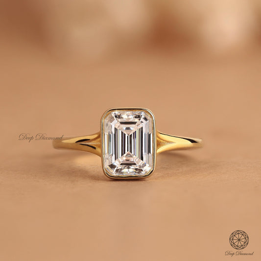 Emerald Cut Lab Grown Diamond Ring, Bezel Setting 1–3 CT E/VS1 Diamond Engagement Ring, Split Shank Solitaire Ring, Colorless Emerald Ring