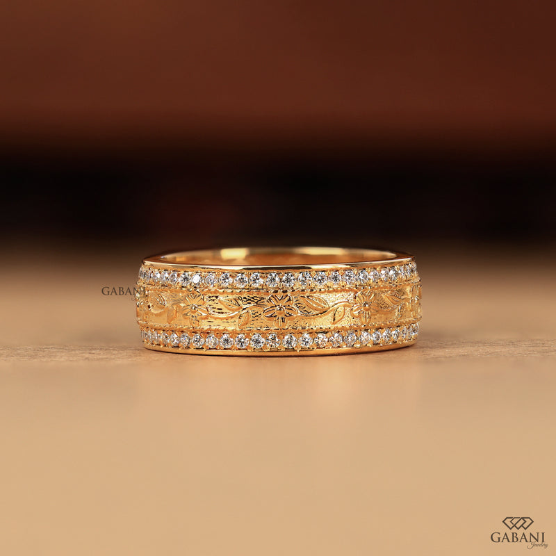 Round Cut Lab Grown Diamond Floral Engraved Wedding Band
