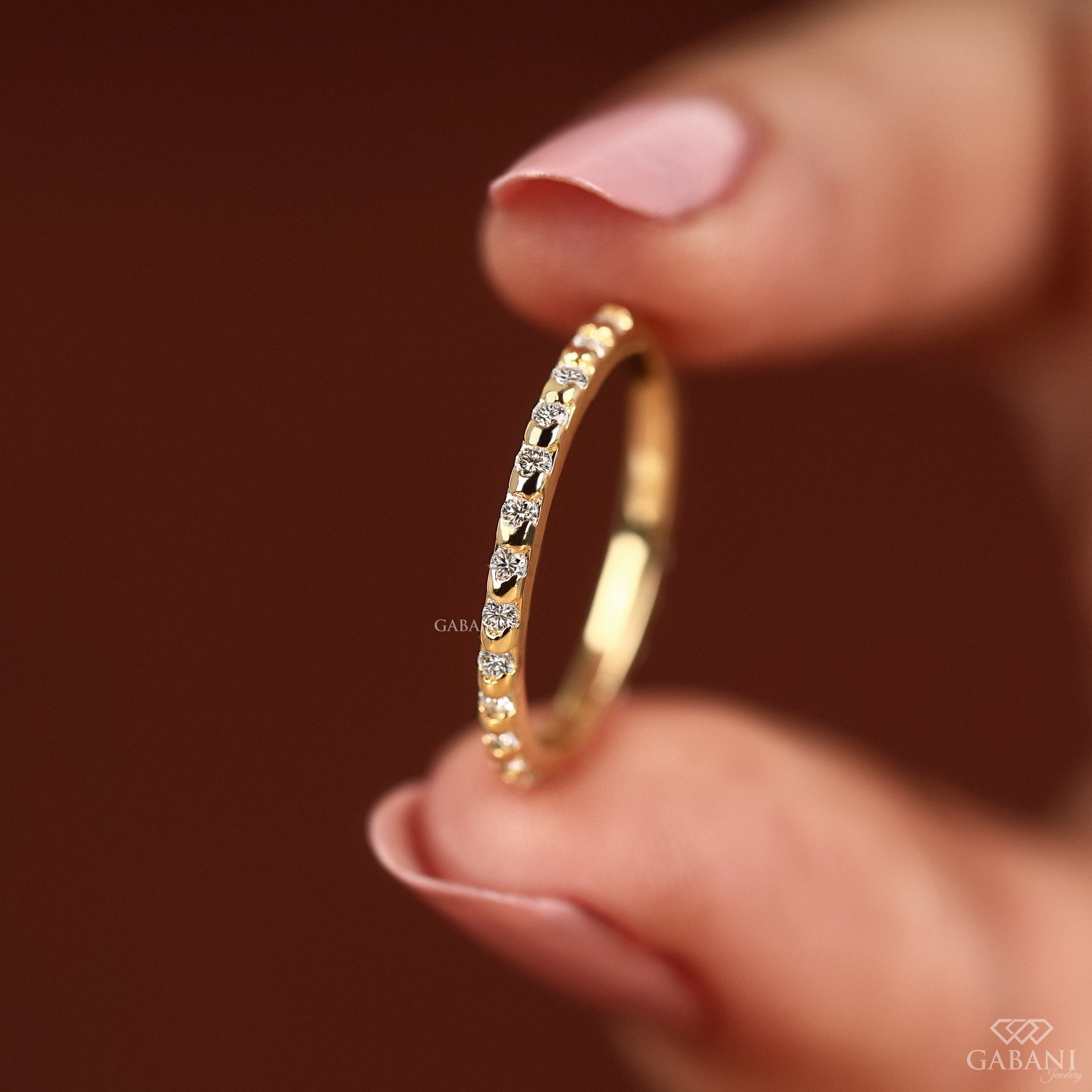 round diamond bar setting band in yellow gold minimalist eternity ring design