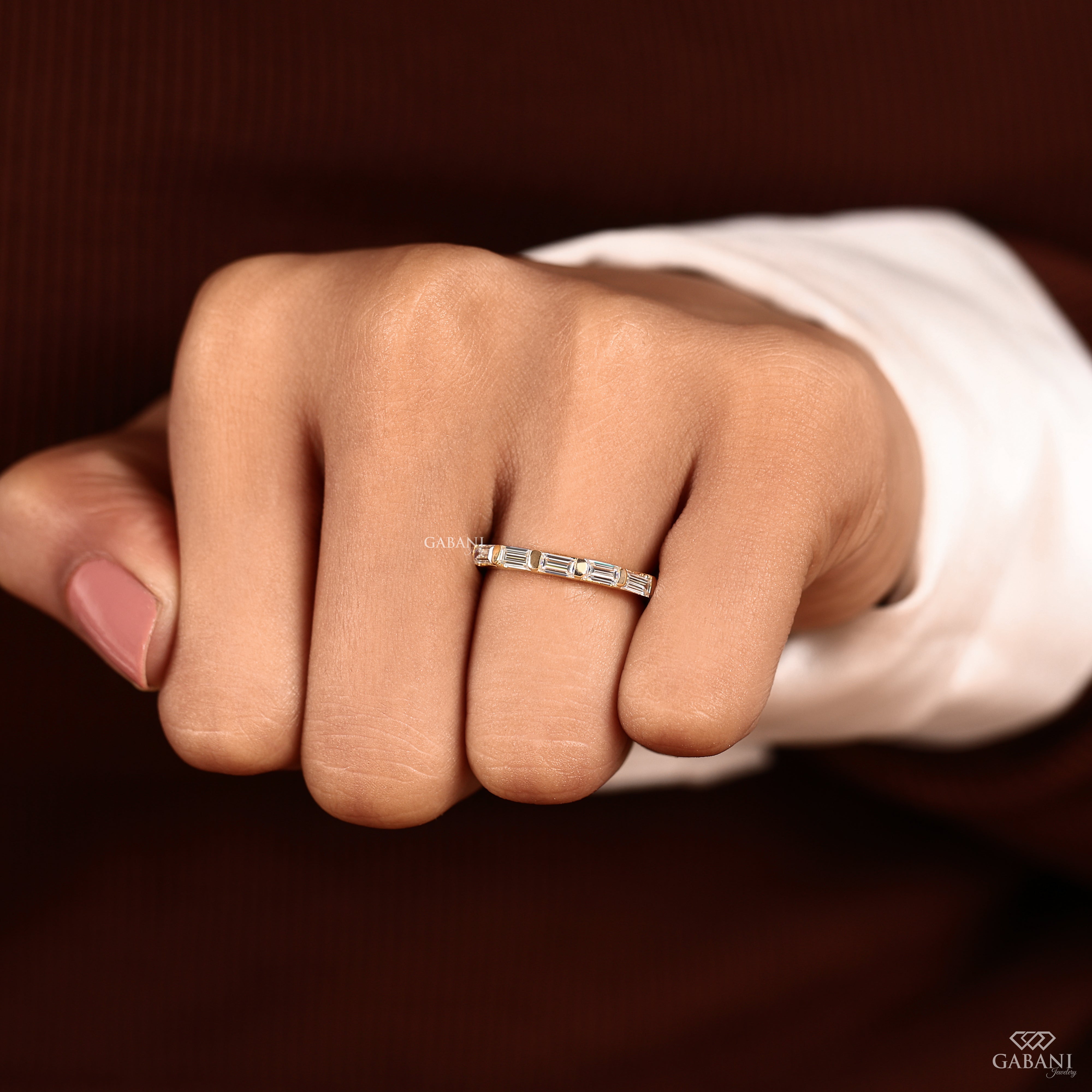 Bar setting baguette diamond ring in eternity style