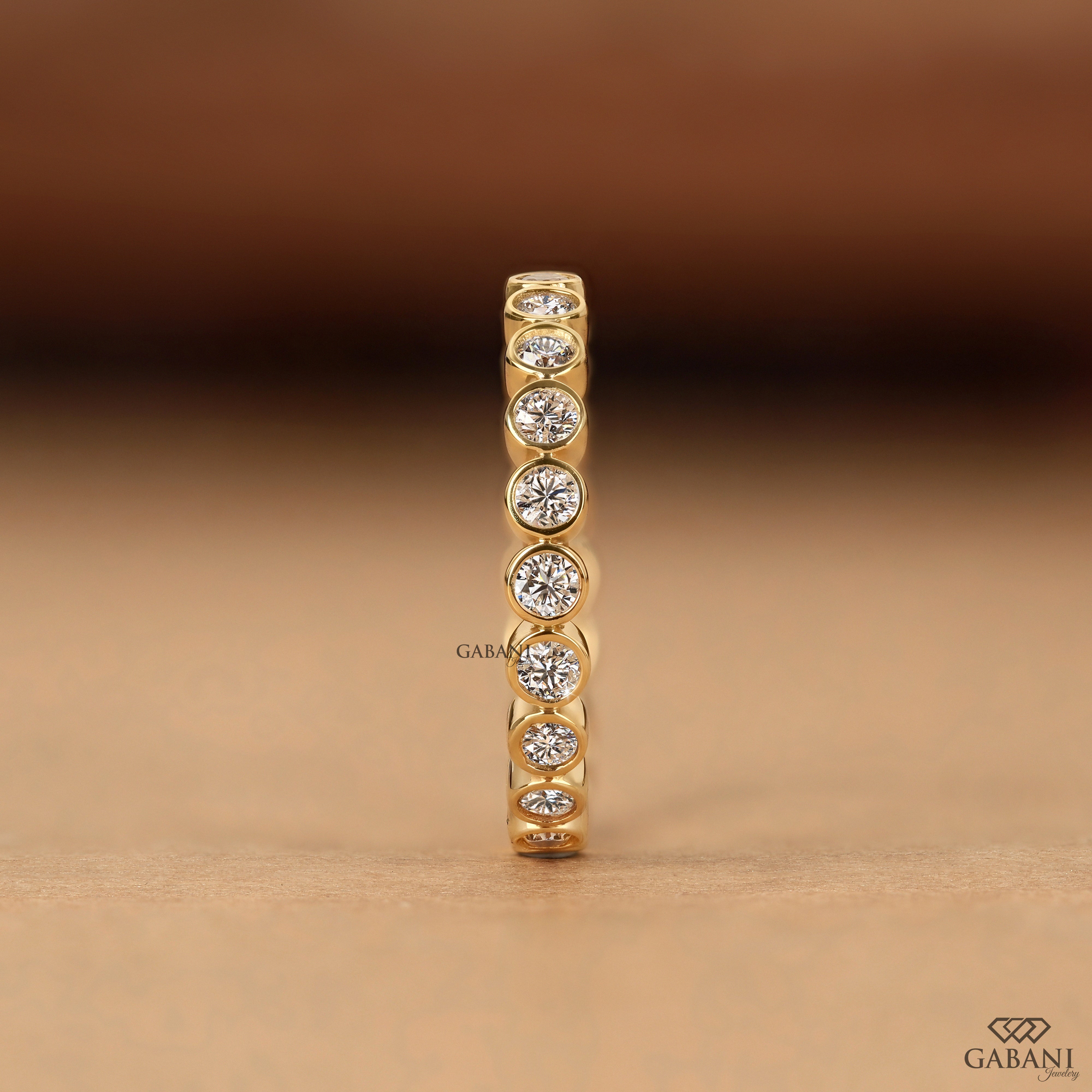 Round diamond stackable wedding band