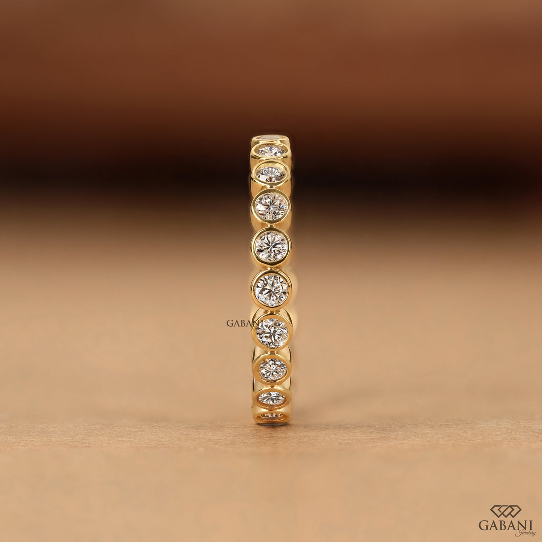 Round diamond stackable wedding band