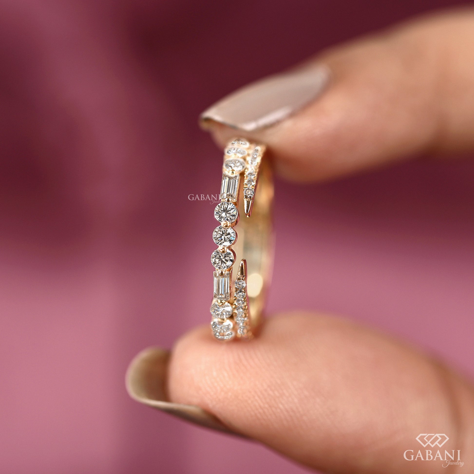 yellow gold lab grown diamond band with baguette and round cut design