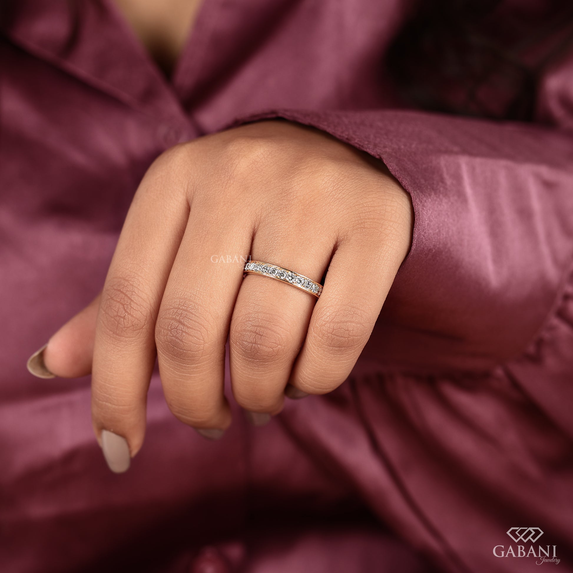 lab grown round diamond full eternity band with white button prongs