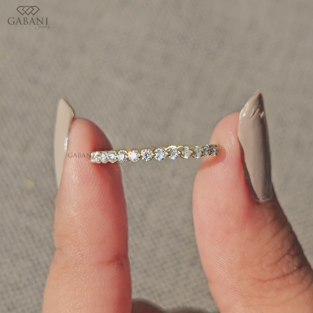 floating bubble round lab diamond eternity ring in gold