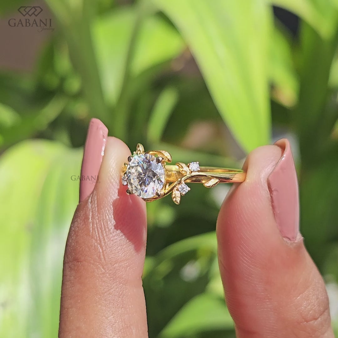 IGI certified round lab grown diamond engagement ring