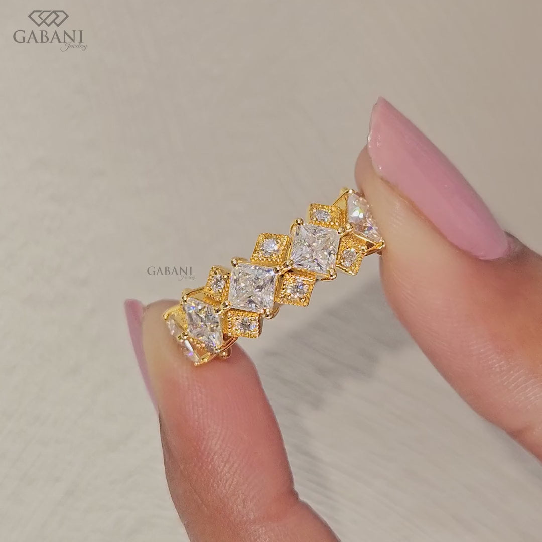 Princess Cut Diamond Wedding Band in Yellow Gold