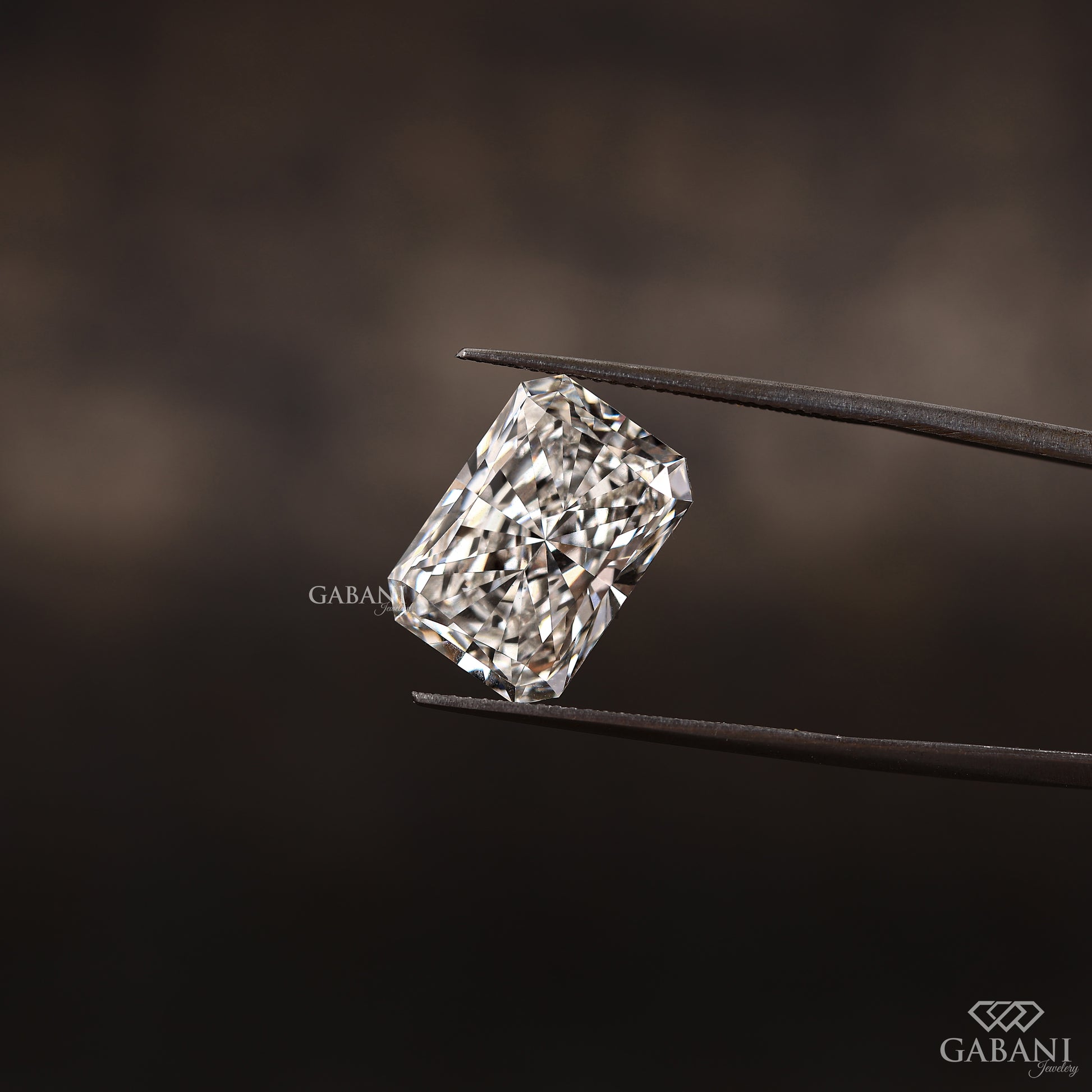 radiant cut lab grown loose diamond
