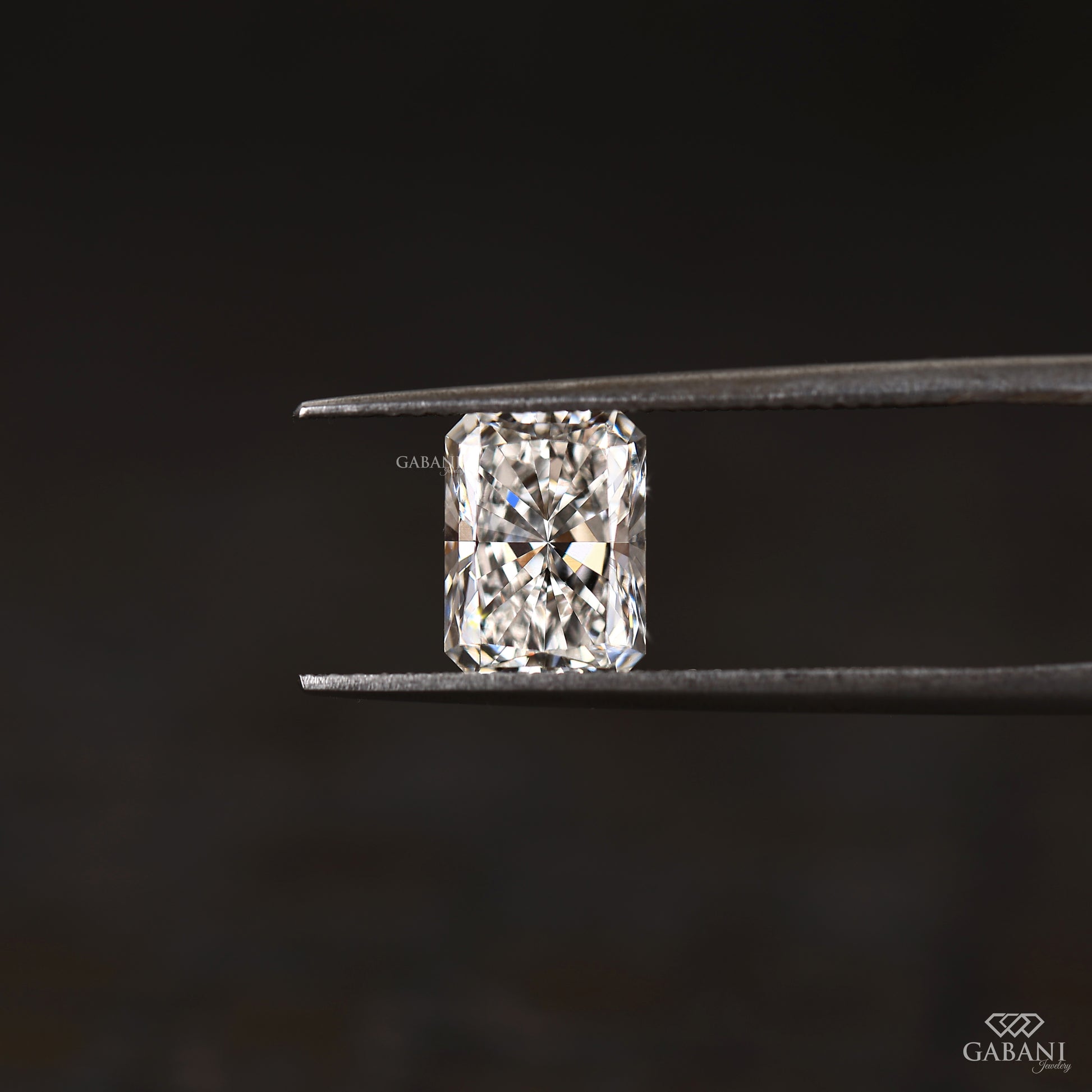 radiant cut lab grown diamond loose stone for modern engagement ring