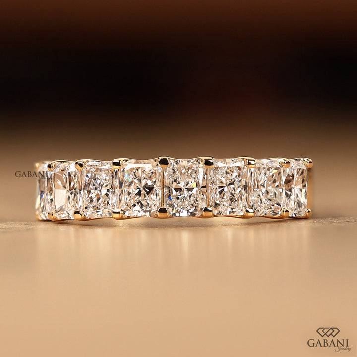 Radiant cut lab grown diamond 8 stone band in 14K yellow gold