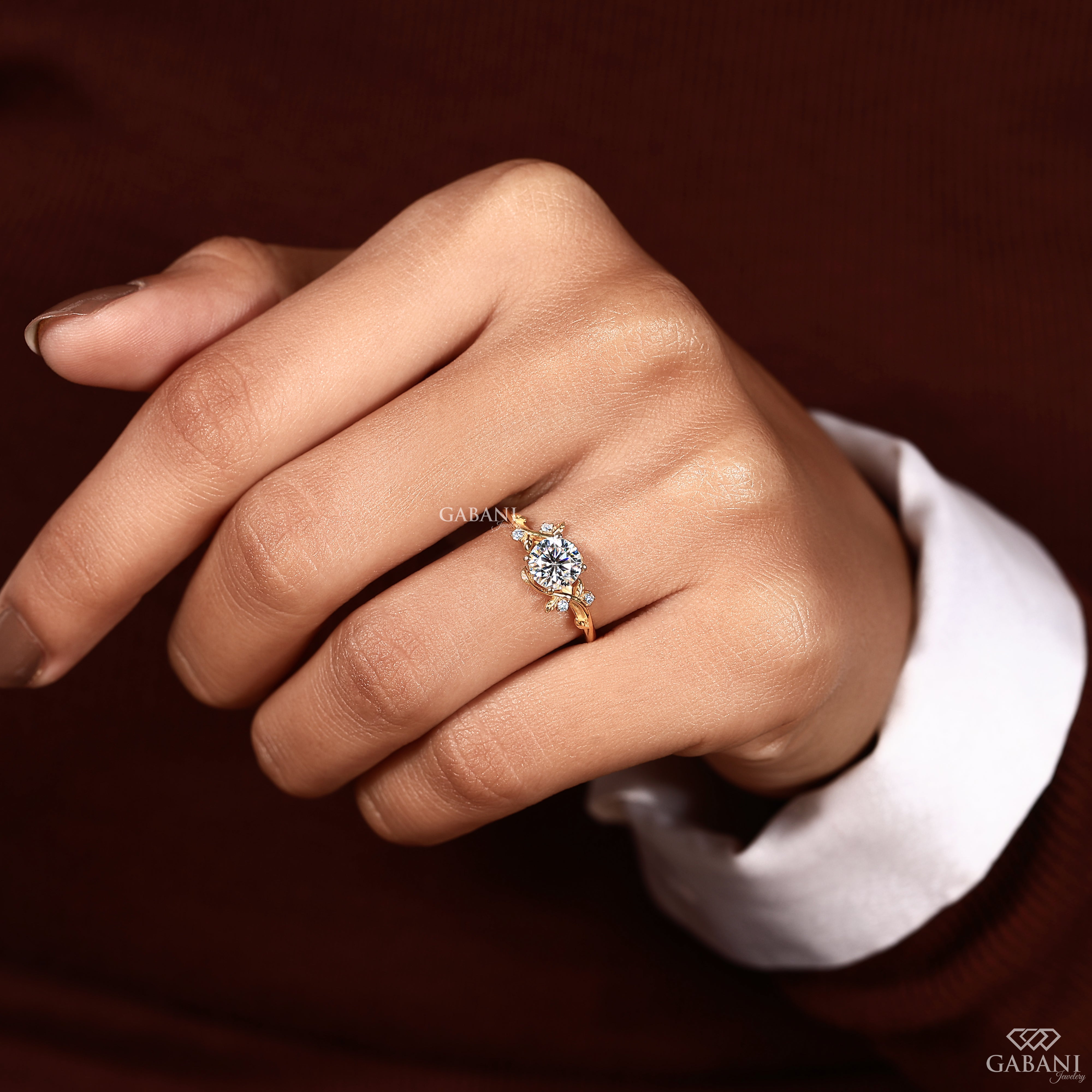 Nature inspired round diamond vine leaf ring