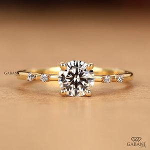Round cut Diamond Engagement Ring, Five Stone Ring