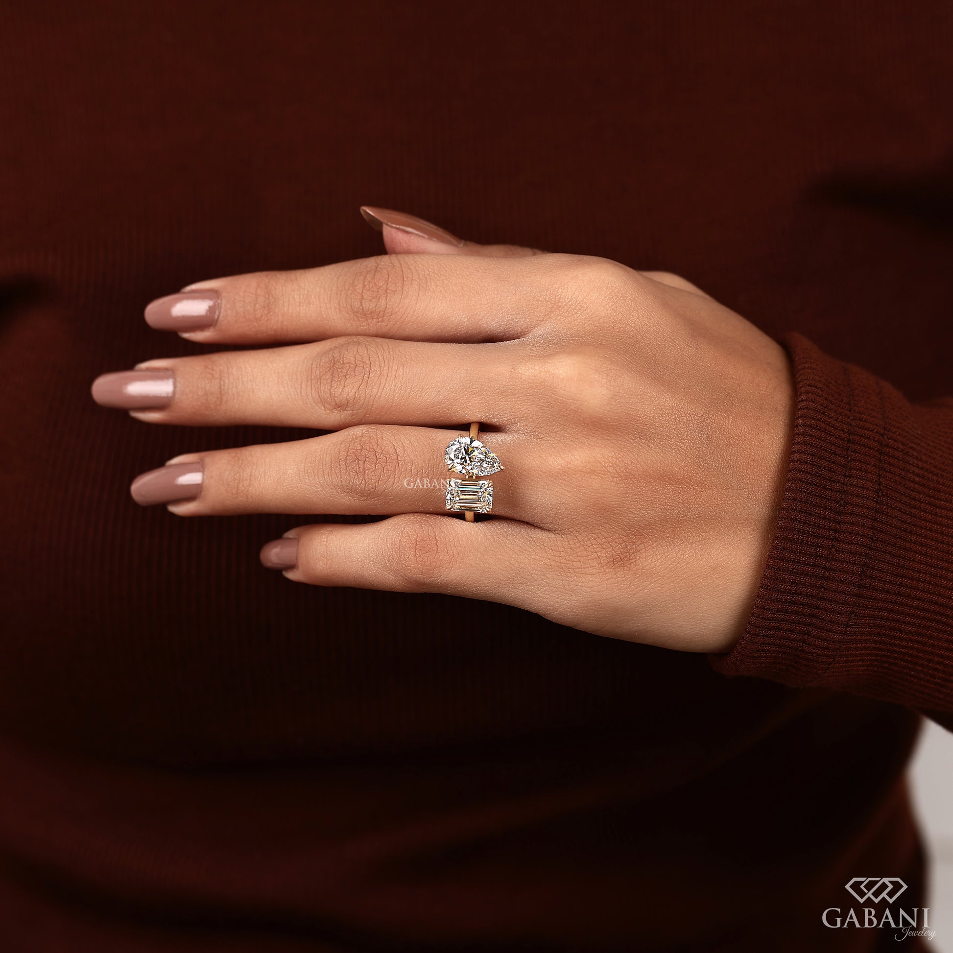 IGI certified lab grown diamond Toi et Moi ring with emerald and pear shapes in solid 14K gold