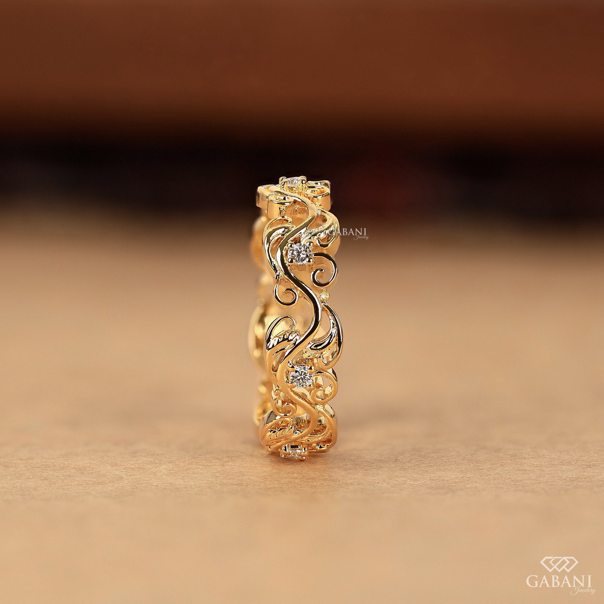 gabani jewelry nature inspired leaf diamond band in 14k yellow gold